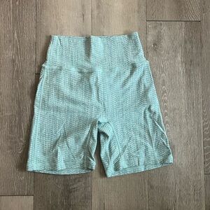 P'tula Peak shorts 6”